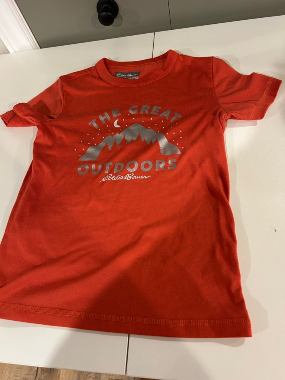 Eddie Bauer Red Short-Sleeve Sleepwear Tee with Silver Mountain Graphic